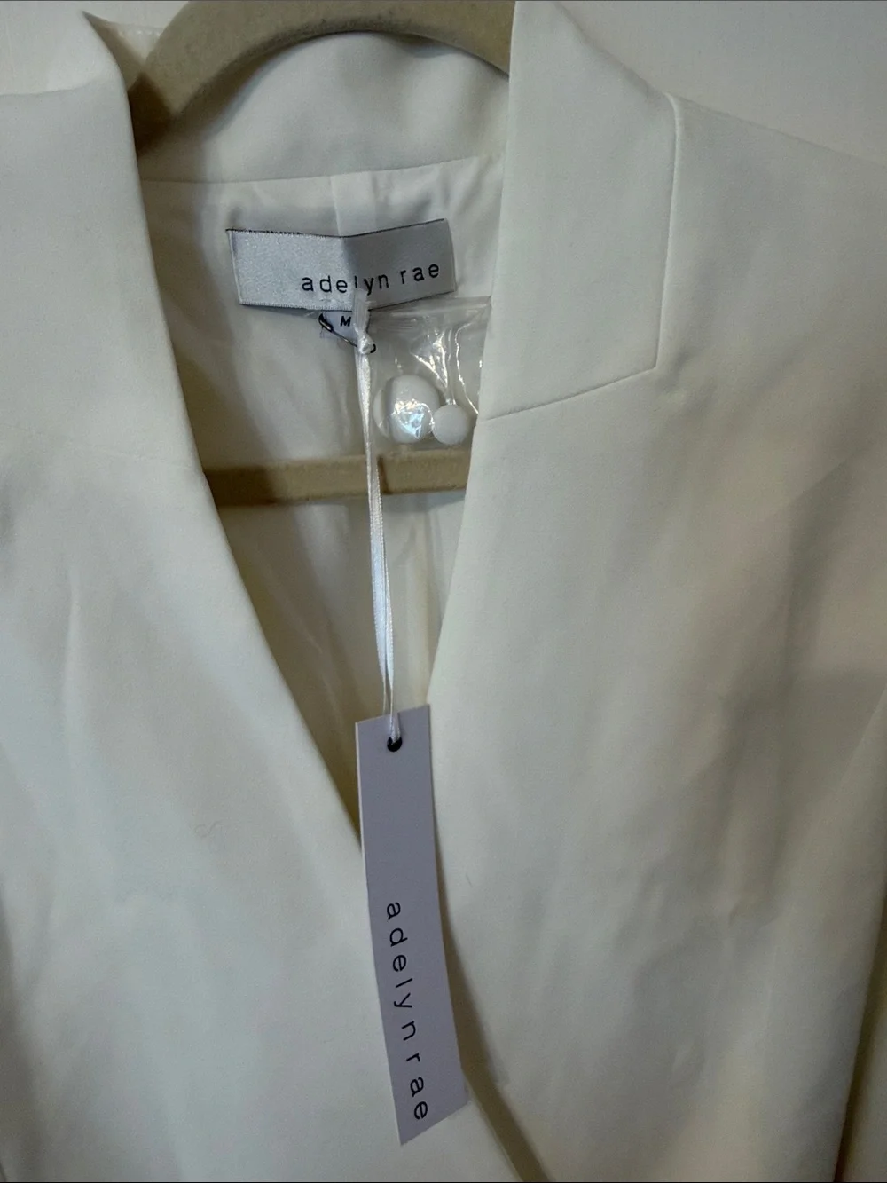 NWT Adelyn Rae Medium Ivory Double-Breasted Belted Blazer Dress - Picture 2 of 3